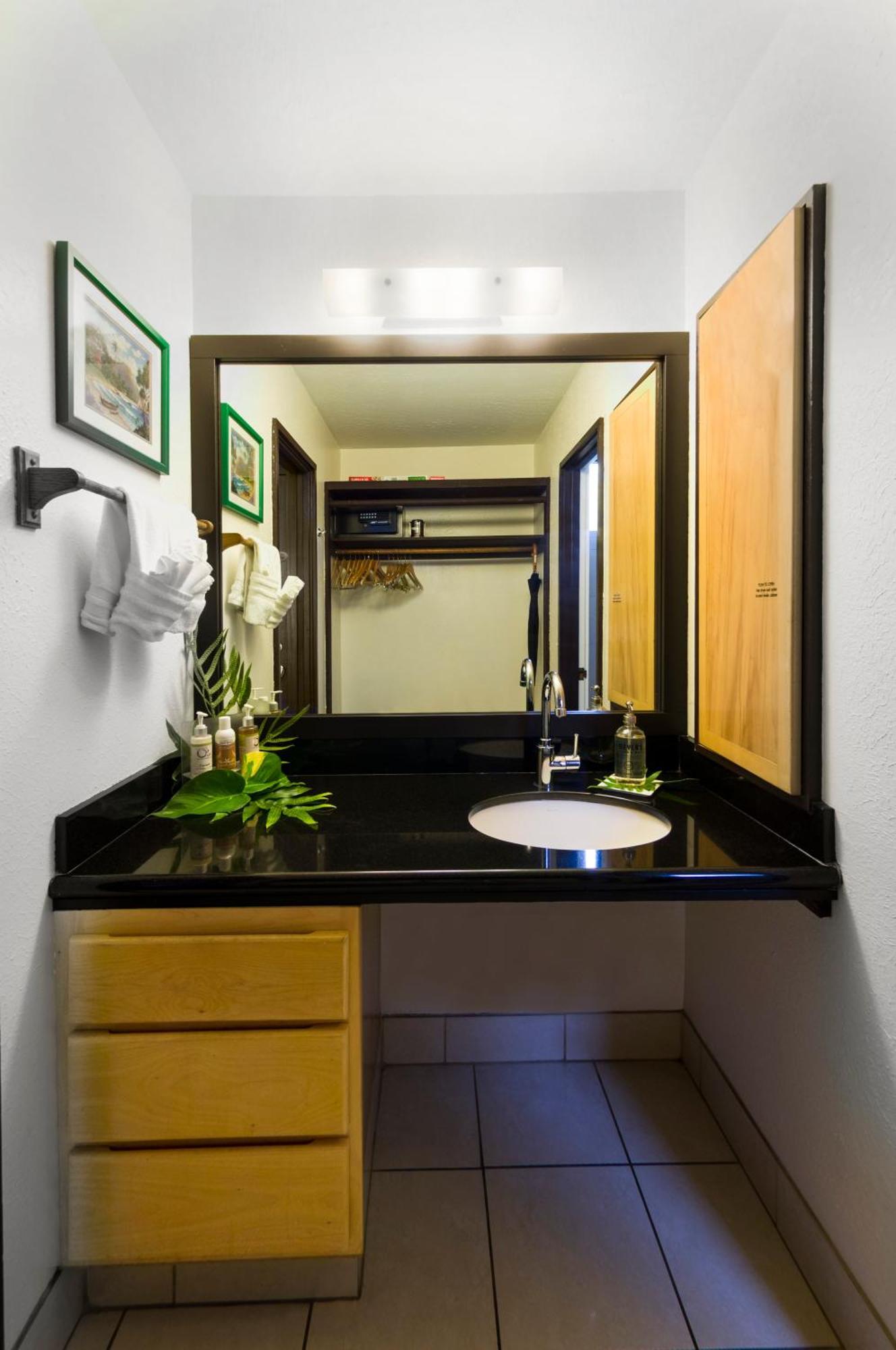 Hana Kai Maui - #106 Kuakahi Partial Oceanview Studio מראה חיצוני תמונה